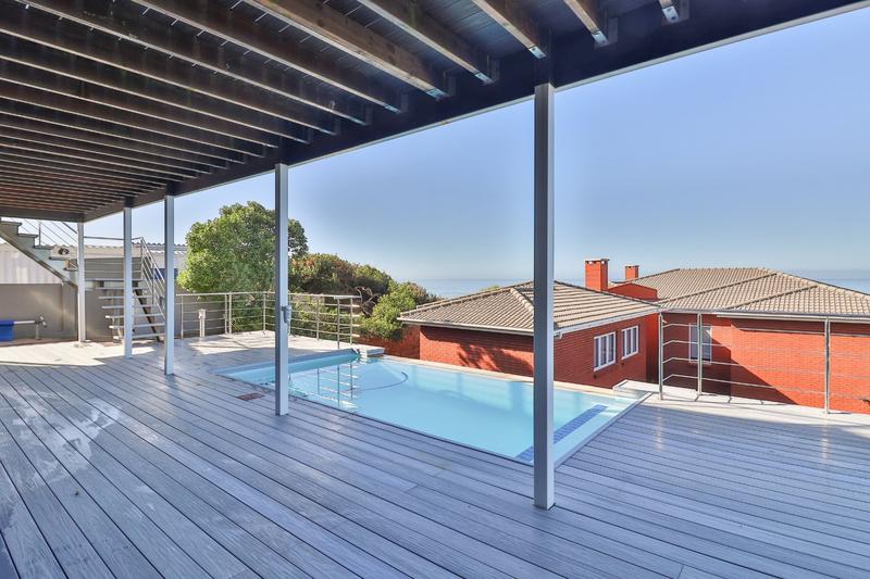 8 Bedroom Property for Sale in Reebok Western Cape